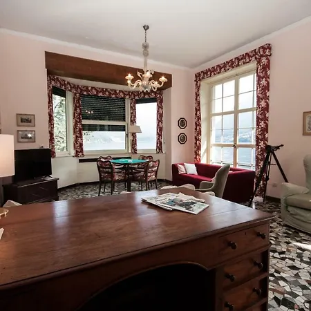 Nava - Your On The Lake! Sleeps 12 * Лалльо
