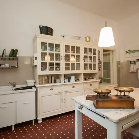 Nava - Your On The Lake! Sleeps 12 *