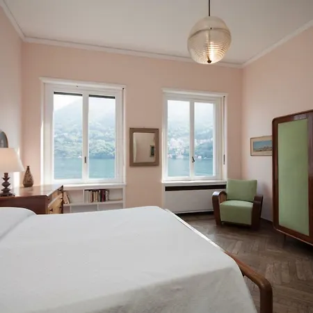 Villa Nava - Your On The Lake! Sleeps 12 Laglio