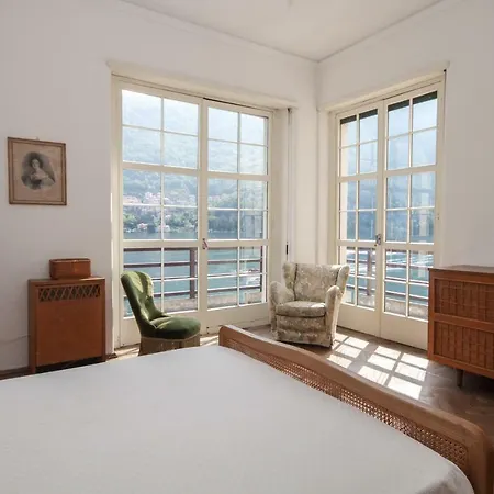 Nava - Your On The Lake! Sleeps 12 * Laglio